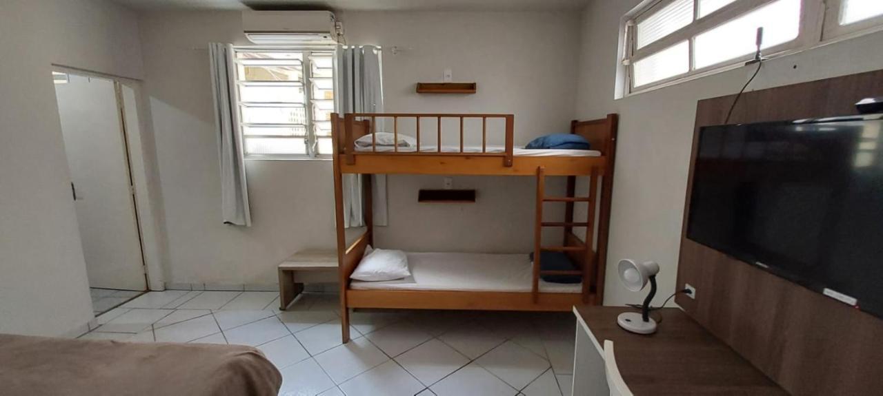 Floripa Centro Hostal *